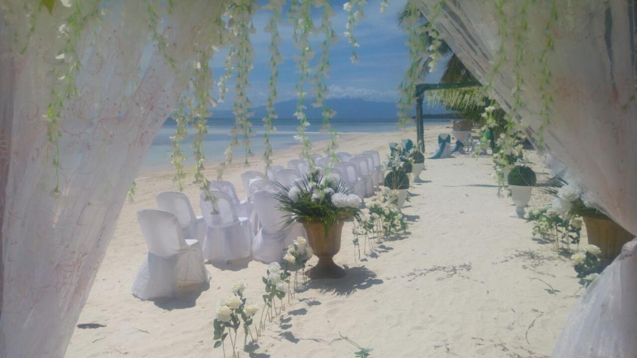 סאן ג'ואן Apo Diver Beach Resort מראה חיצוני תמונה