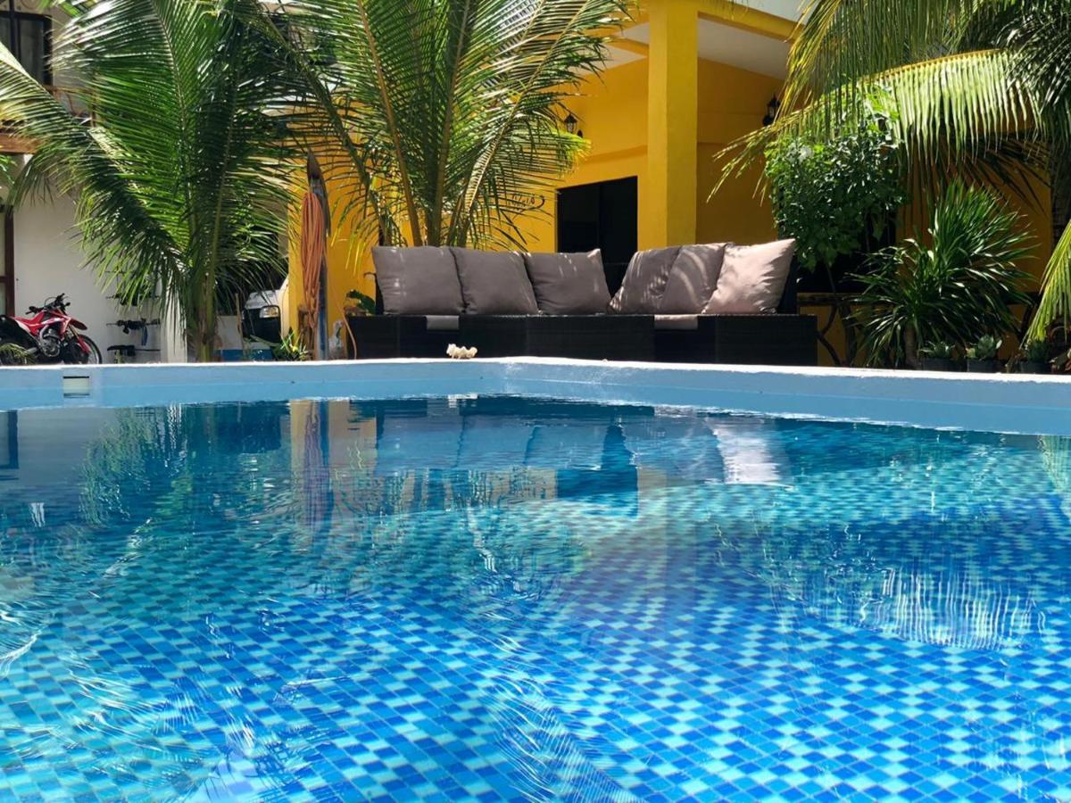 סאן ג'ואן Apo Diver Beach Resort מראה חיצוני תמונה